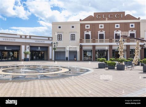 sicily outlet village gucci|shop gucci sicilia.